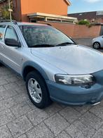 Volvo V70 2.4 T XC 4WD AUT 2001 Grijs, Automaat, 1800 kg, Stationwagon, 2435 cc
