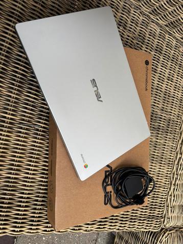 Asus chromebook C523N zilver beschikbaar voor biedingen