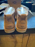 UGG 38, Kleding | Dames, Schoenen, UGG, Bruin, Lage of Enkellaarzen, Nieuw