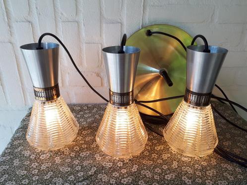 Vintage retro hanglamp 3 kelken Cascadelamp Design j 60., Huis en Inrichting, Lampen | Hanglampen, Zo goed als nieuw, 75 cm of meer