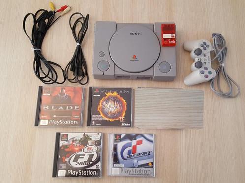 Playstation 1 + games en draagtas., Spelcomputers en Games, Spelcomputers | Sony PlayStation 1, Gebruikt, Met 1 controller, Met games