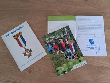 Setje van 3 wandelboekjes beschikbaar voor biedingen