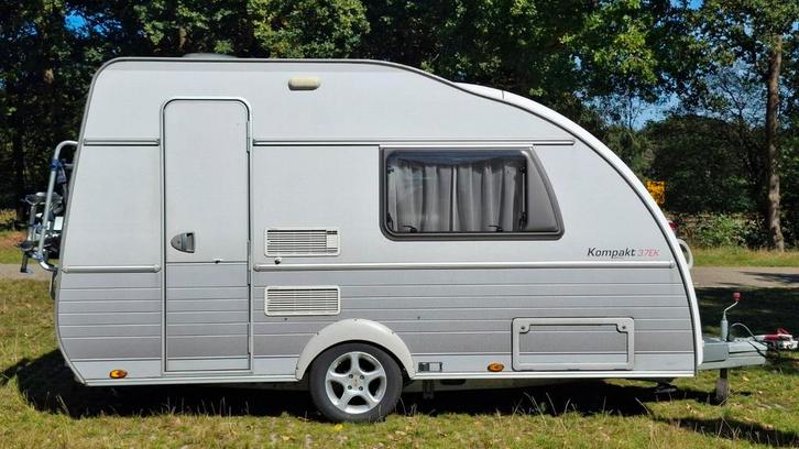 Kip Kompakt 37EK Special | BADKAMER | TIJDELIJKE STALLING, Caravans en Kamperen, Caravans, Particulier, tot en met 2, 500 - 750 kg