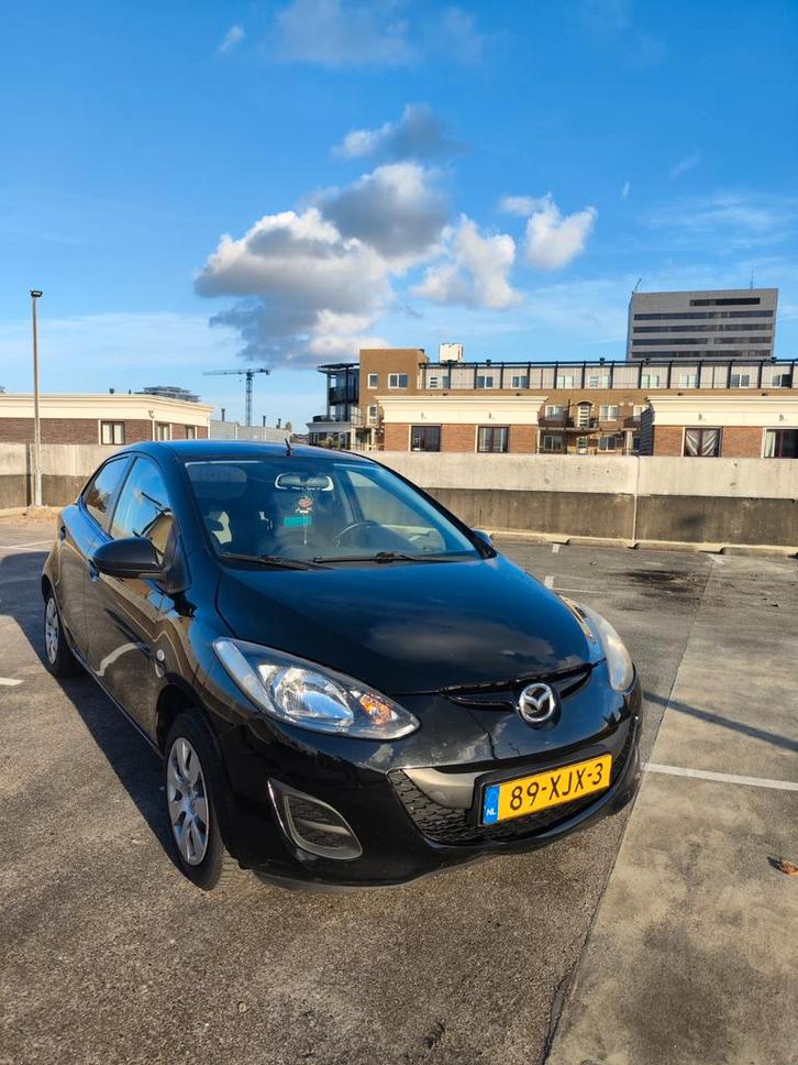 Mazda 2 1.3 Bifuel 75pk 5D 2012 Zwart, Auto's, Mazda, Particulier, A, Origineel Nederlands, Ophalen