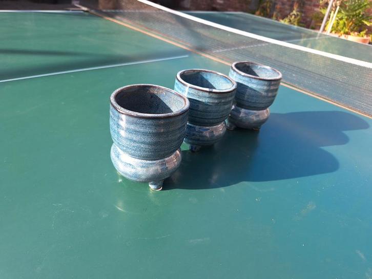 3 Leuke Bloempotjes op Pootjes - Blauw/Grijs, Huis en Inrichting, Woonaccessoires | Schalen en Manden, Ophalen of Verzenden