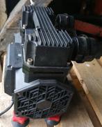 Finco 2-cilinder compressor 220 v. geforceerde luchtkoeling, Doe-het-zelf en Verbouw, Compressors, Ophalen of Verzenden, Gebruikt