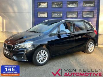 BMW 2-serie Active Tourer 218i l Trekhaak l Navi l Climate beschikbaar voor biedingen