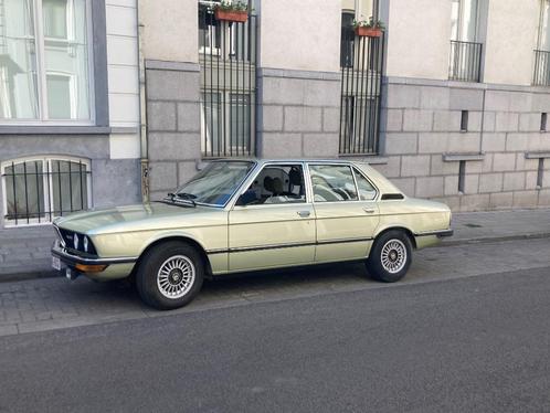 BMW 520 (E12) uit 1981 (36.000 km), Auto's, BMW, Particulier, 5-Serie, Centrale vergrendeling, Elektrische ramen, Benzine, Groen