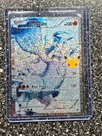 Reshiram Pokémon GO - Zeldzame Kaart!, Ophalen of Verzenden, Zo goed als nieuw, Losse kaart, Foil