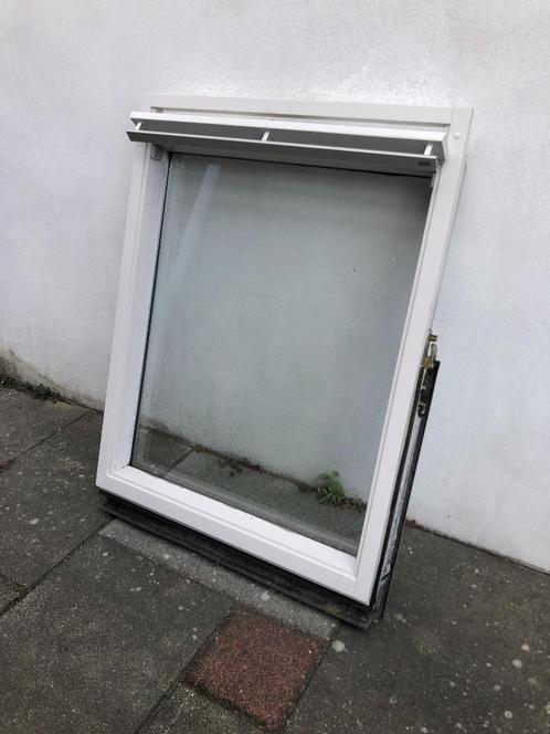 Velux dakraam GGL 1, Doe-het-zelf en Verbouw, Glas en Ramen, Gebruikt, Dakraam, 80 tot 120 cm, Minder dan 80 cm, Dubbelglas, Ophalen