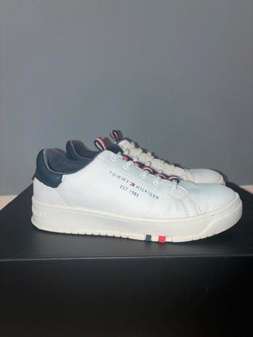 Tommy Hilfiger Sneakers Maat 32 beschikbaar voor biedingen