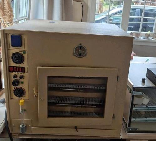 Broedmachine grumbach, Dieren en Toebehoren, Pluimvee | Toebehoren, Gebruikt, Broedmachine, Ophalen