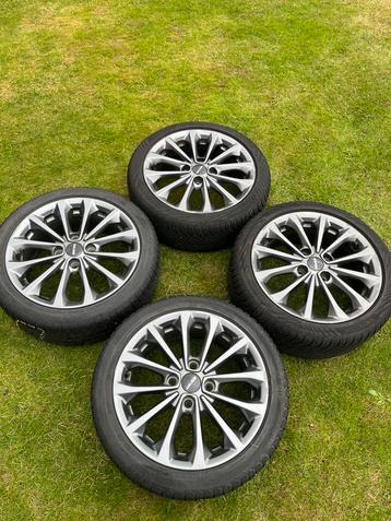 Auto banden + velgen, 16 inch, all season beschikbaar voor biedingen