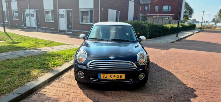 Mini 1.6 Cooper R56 2007 Zwart, Auto's, Mini, Particulier, Airbags, Airconditioning, Boordcomputer, Centrale vergrendeling, Elektrische ramen