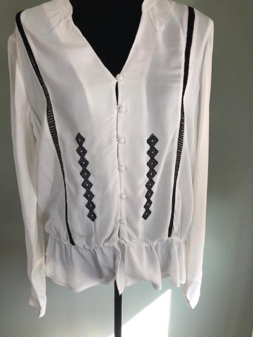 Nieuwe witte IKKS-blouse maat L met lange mouw., Kleding | Dames, Blouses en Tunieken, Nieuw, Maat 42/44 (L), Wit, Ophalen of Verzenden