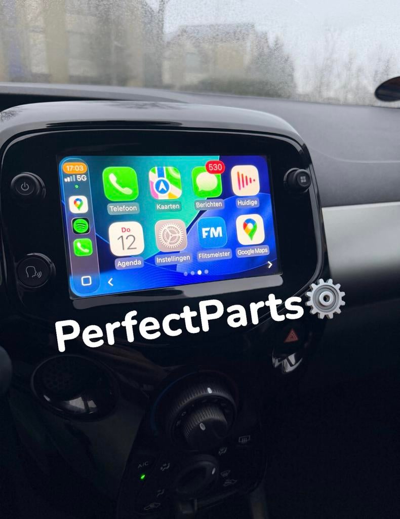 ORIGINEEL SCHERM CARPLAY PEUGEOT 108 -TOYOTA AYGO-CITROEN C1, Auto diversen, Autonavigatie, Zo goed als nieuw, Ophalen of Verzenden