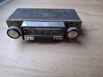 oude Philips autoradio beschikbaar voor biedingen