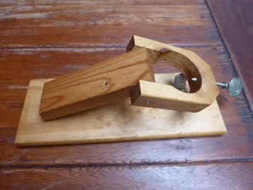 Hamhouder, Rubia beschikbaar voor biedingen