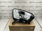 Koplamp Rechts Renault Master 3 Facelift NIEUW 260105567R, Gebruikt, Ophalen of Verzenden