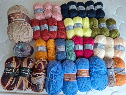 Merkgaren 38 bollen, Hobby en Vrije tijd, Breien en Haken, Nieuw, Breien of Haken, Wol of Garen, Ophalen