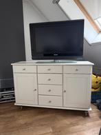 kastje + tv Gratis, Ophalen, Gebruikt, 25 tot 50 cm, Met deur(en)