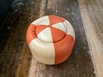 Leuke vintage Poef met Opbergruimte, Minder dan 50 cm, Gebruikt, Rond, Ophalen of Verzenden