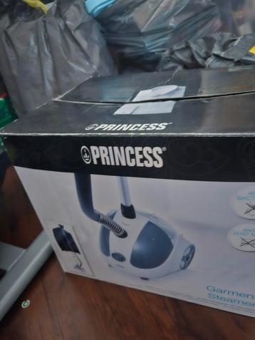 Princess Kledingstomer  beschikbaar voor biedingen