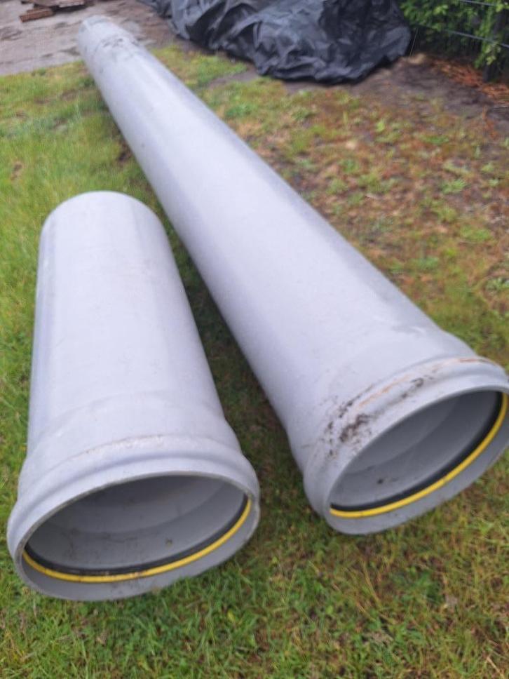 TE KOOP PCV BUIZEN 500,400,315,200 MM, Doe-het-zelf en Verbouw, Buizen en Afvoer, Zo goed als nieuw, Pvc, Minder dan 2 meter, 80 mm of meer