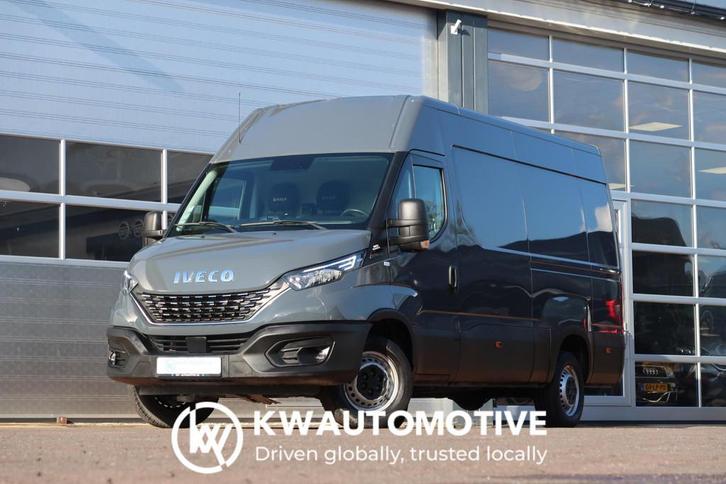 Iveco Daily 35S18HV 3.0 35 L2 H2 AUT/ LED/ CAMERA/ 3.5T/ CRU, Auto's, Bestelauto's, Bedrijf, Te koop, ABS, Achteruitrijcamera