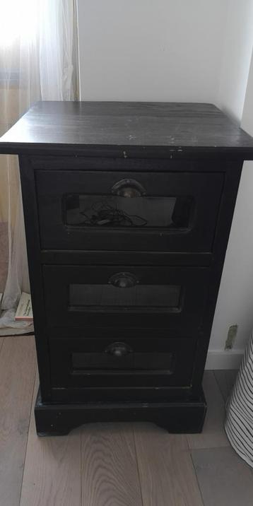 Antieke Kast met 3 Laden