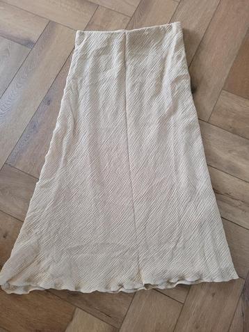 Prachtige rok By Malene Birger, maat 42 beschikbaar voor biedingen