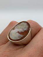 T394 Prachtige zilveren camee ring maat 18, Ophalen of Verzenden, Zilver, Ring
