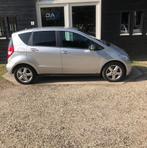 Mercedes-Benz A-Klasse 160 BlueEFFICIENCY Business Class Ecc, Voorwielaandrijving, Euro 5, Stof, Zwart