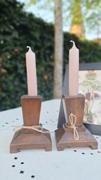Set van 2 vintage Art deco kandelaartjes met oude roze kaars, Huis en Inrichting, Woonaccessoires | Kandelaars en Kaarsen, Gebruikt
