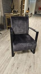 Losstaande fauteuil kleur zwart nu voor € 179,-, Huis en Inrichting, Fauteuils, Ophalen, Nieuw, Stof, 50 tot 75 cm