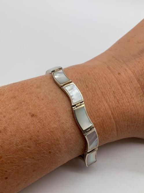Z49 Prachtige zilveren armband parelmoer, Sieraden, Tassen en Uiterlijk, Armbanden, Zo goed als nieuw, Zilver, Zilver, Met edelsteen