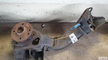 Draagarm met wielnaaf rechts achter Mini Cooper R50 beschikbaar voor biedingen