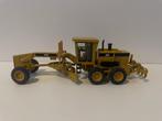 Caterpillar 140H motorgrader van Diecast Masters, Ophalen of Verzenden, Zo goed als nieuw, Hijskraan, Tractor of Landbouw, Overige merken