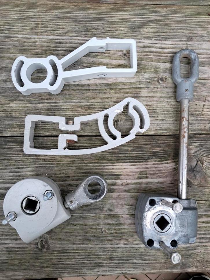 Draaimechanisme Zonnescherm Onderdelen, Doe-het-zelf en Verbouw, Rolluiken, Gebruikt, Minder dan 100 cm, Minder dan 100 cm, Grijs