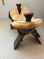 Antiek Egyptisch Kameelzadel, Ophalen