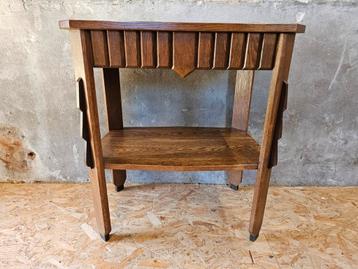 Mooie amsterdamse school art deco bijzettafel beschikbaar voor biedingen