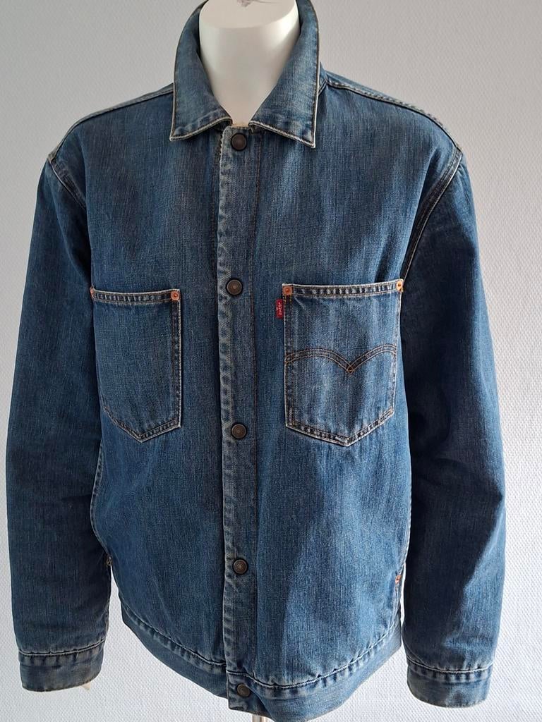Levis gevoerde spijkerjas in mt. M, Ophalen of Verzenden, Zo goed als nieuw, Blauw