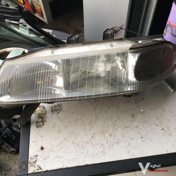Rover 416 1998 Koplamp Links beschikbaar voor biedingen