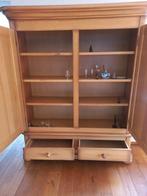 grenen kast, Ophalen