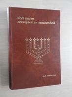 Ds. P. den Butter - Volk tussen eeuwigheid en eenzaamheid, Ophalen of Verzenden, Zo goed als nieuw