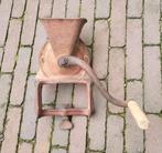 Oude ijzeren gehaktmolen voor een leuk plekje in de tuin, Gebruikt, Minder dan 30 cm, Minder dan 60 cm, Ophalen of Verzenden