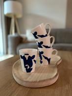 4 mokken Friesland Campina, Huis en Inrichting, Keuken | Servies, Ophalen of Verzenden, Zo goed als nieuw, Bord(en), Wedgwood