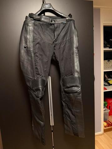 Motorbroek/Laarzen Rev It! / Alpinestar beschikbaar voor biedingen