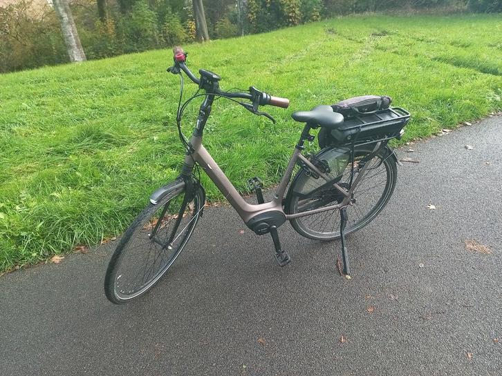 Gazelle orange c8, Fietsen en Brommers, Elektrische fietsen, Zo goed als nieuw, Gazelle, 47 tot 51 cm, 50 km per accu of meer