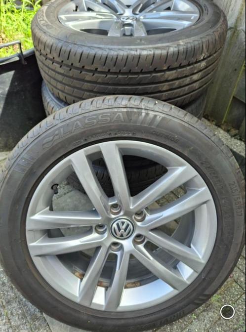 17inch Volkswagen Passat T roc Superb Arteon Ateca 5x112, Auto-onderdelen, Banden en Velgen, Banden en Velgen, Zomerbanden, 17 inch